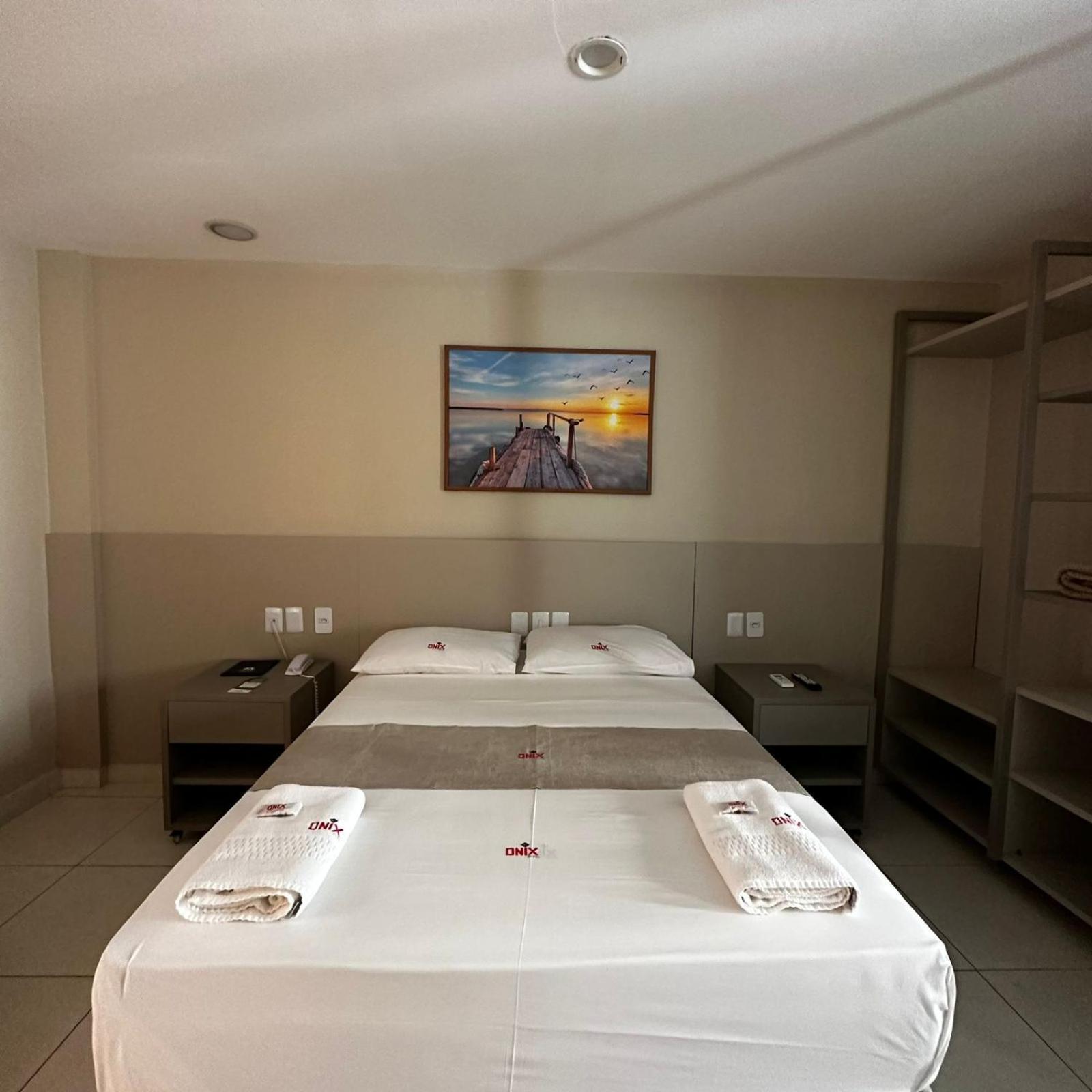 Onix Hotel Aeroporto Лауру-ди-Фрейтас Экстерьер фото