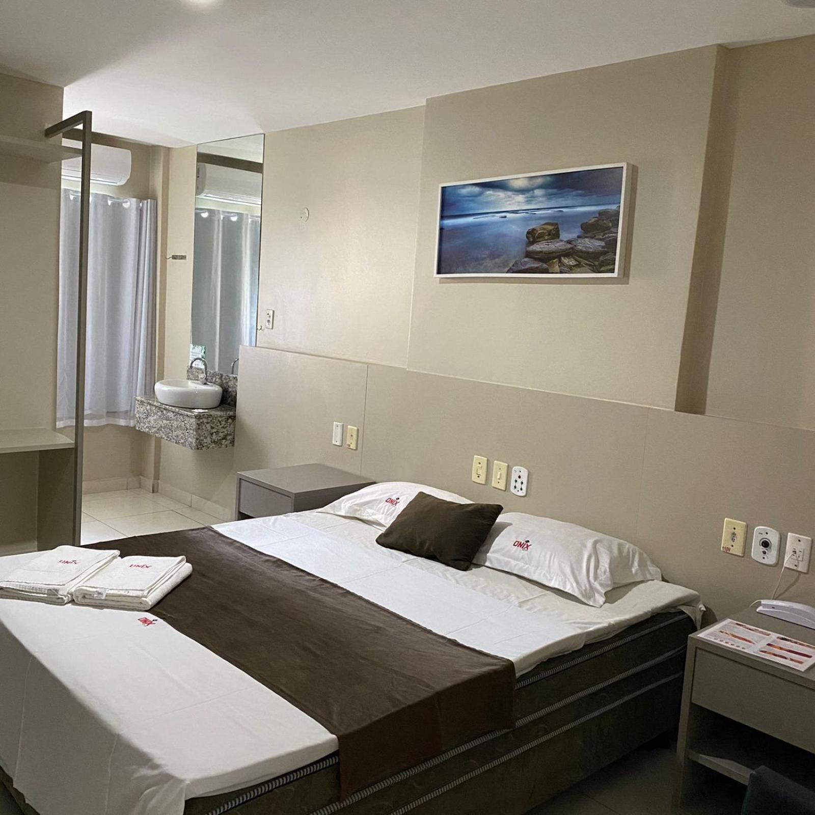 Onix Hotel Aeroporto Лауру-ди-Фрейтас Экстерьер фото